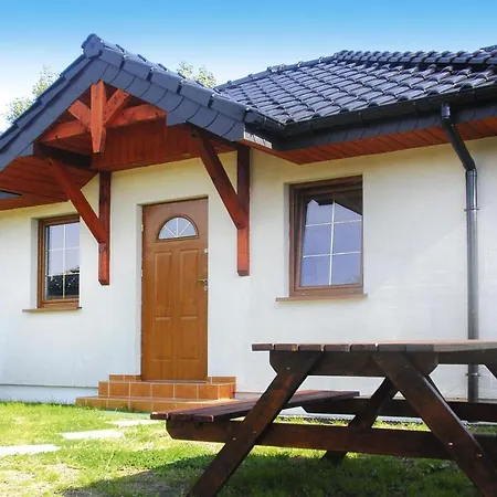 Homes, Gleznowko Holiday home *