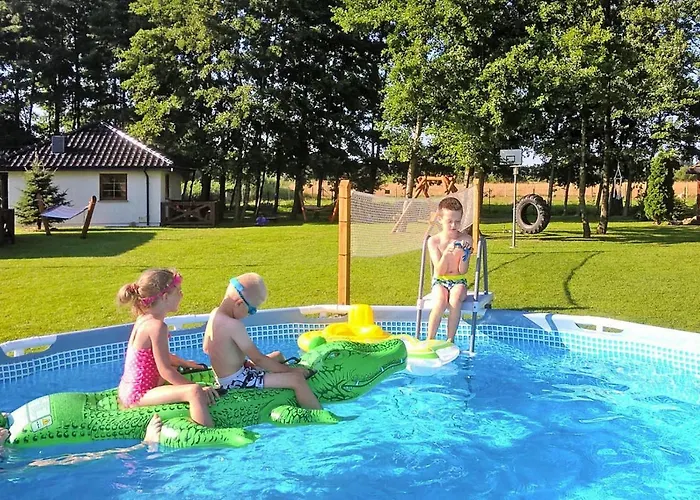 Dom wakacyjny Homes Near The Lake, Mini Zoo