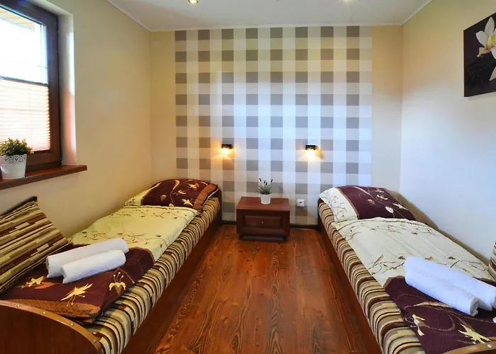 Homes Near The Lake, Mini Zoo